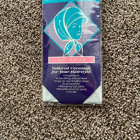 Vintage Andre Rain and Wind Bonnet Hat set of‎ 2 - Picture 2 of 6